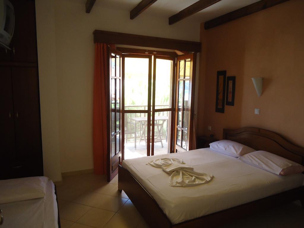 Stavros House Apartment Sarti Phòng bức ảnh